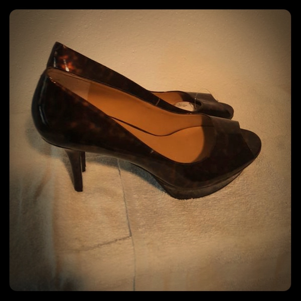 NINE WEST HEEL